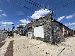 25 W 4th St, Bridgeport, PA for rent Building Photo- Image 2 of 5