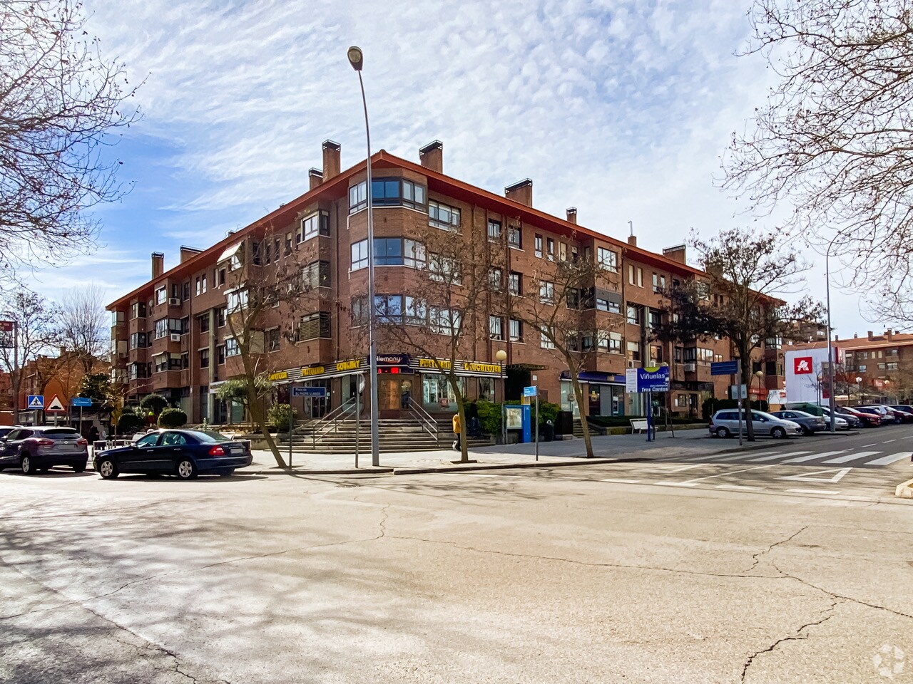 Avenida de Viñuelas, 52, Tres Cantos, Madrid to rent Building Photo- Image 1 of 3