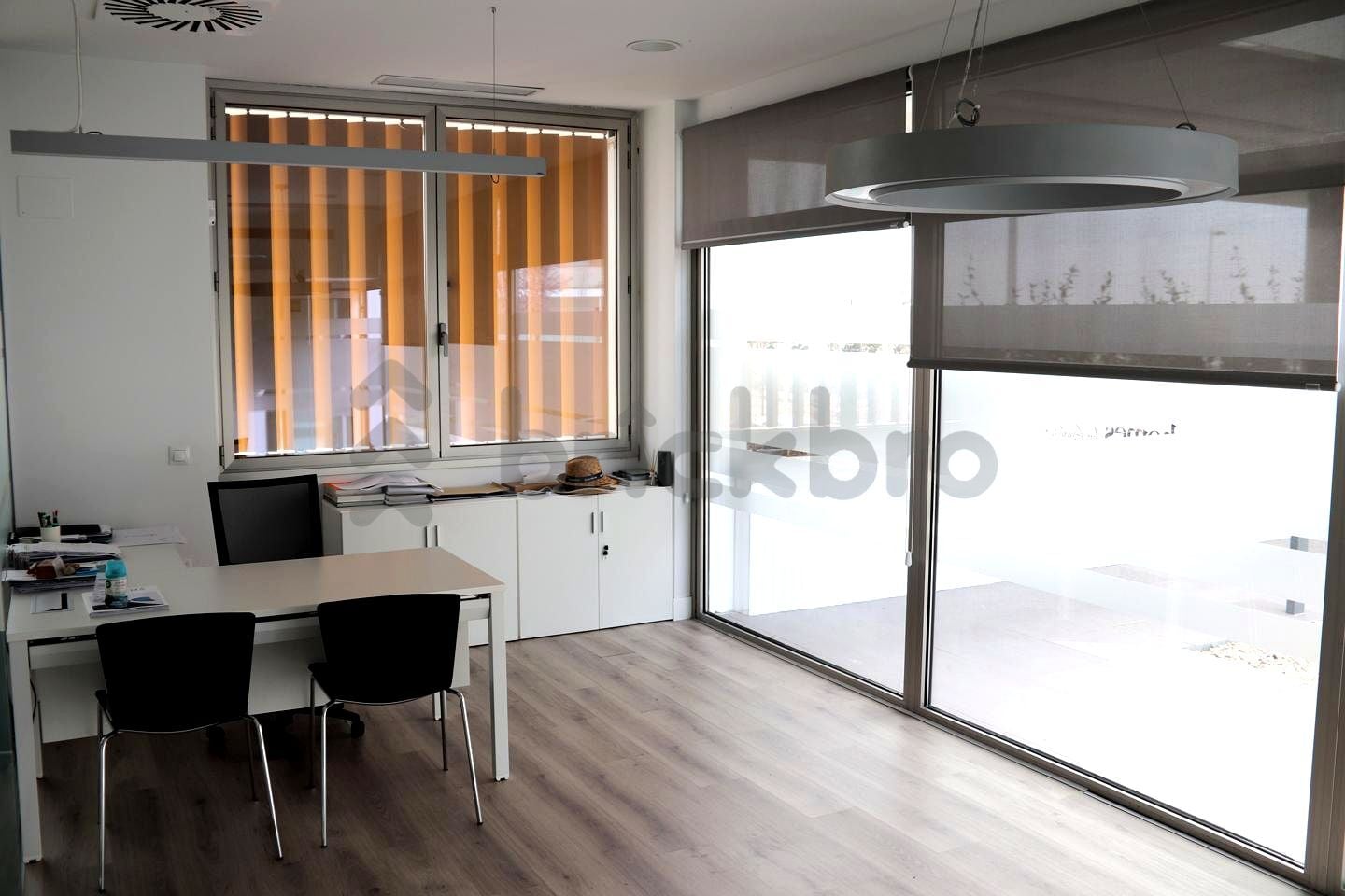 Office in Madrid, Madrid to rent Interior Photo- Image 1 of 12