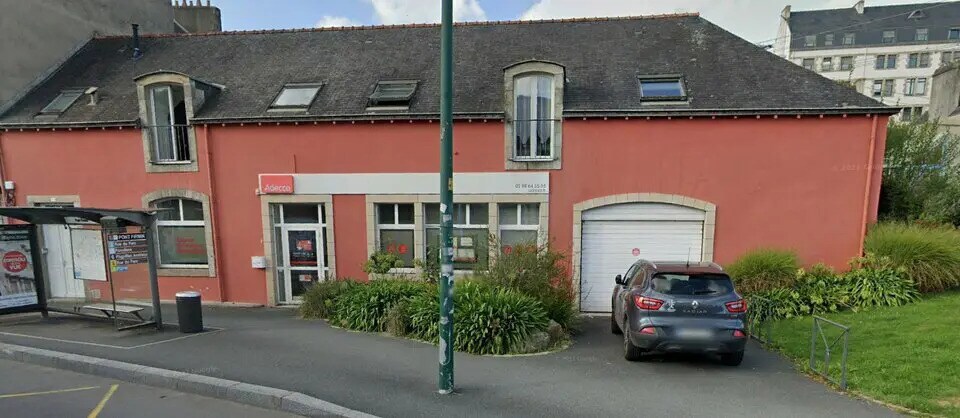 Light Industrial in Quimper for sale Building Photo- Image 1 of 2