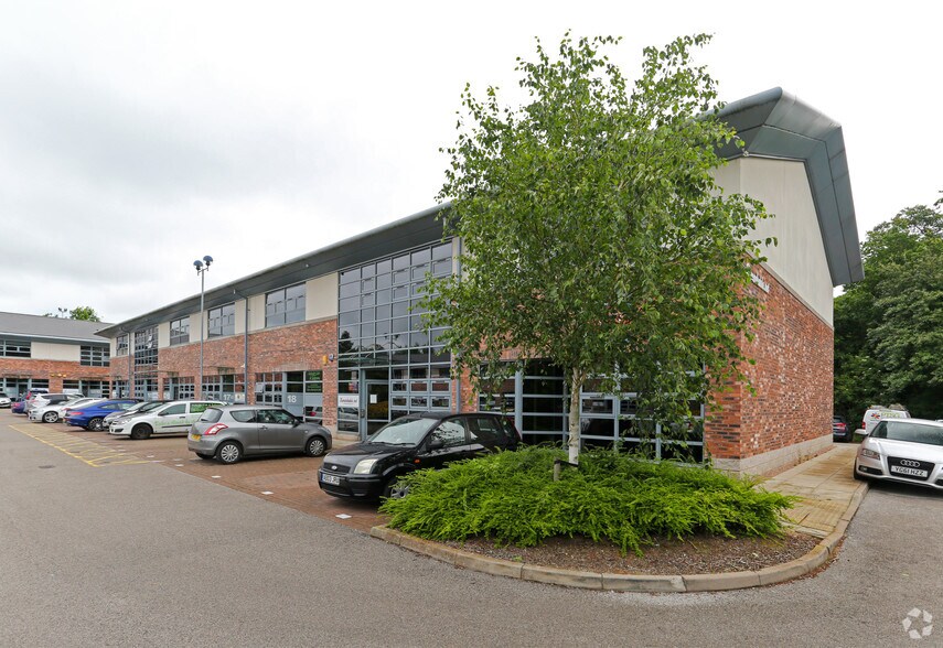 Lake View Dr, Nottingham for sale - Primary Photo - Image 1 of 1