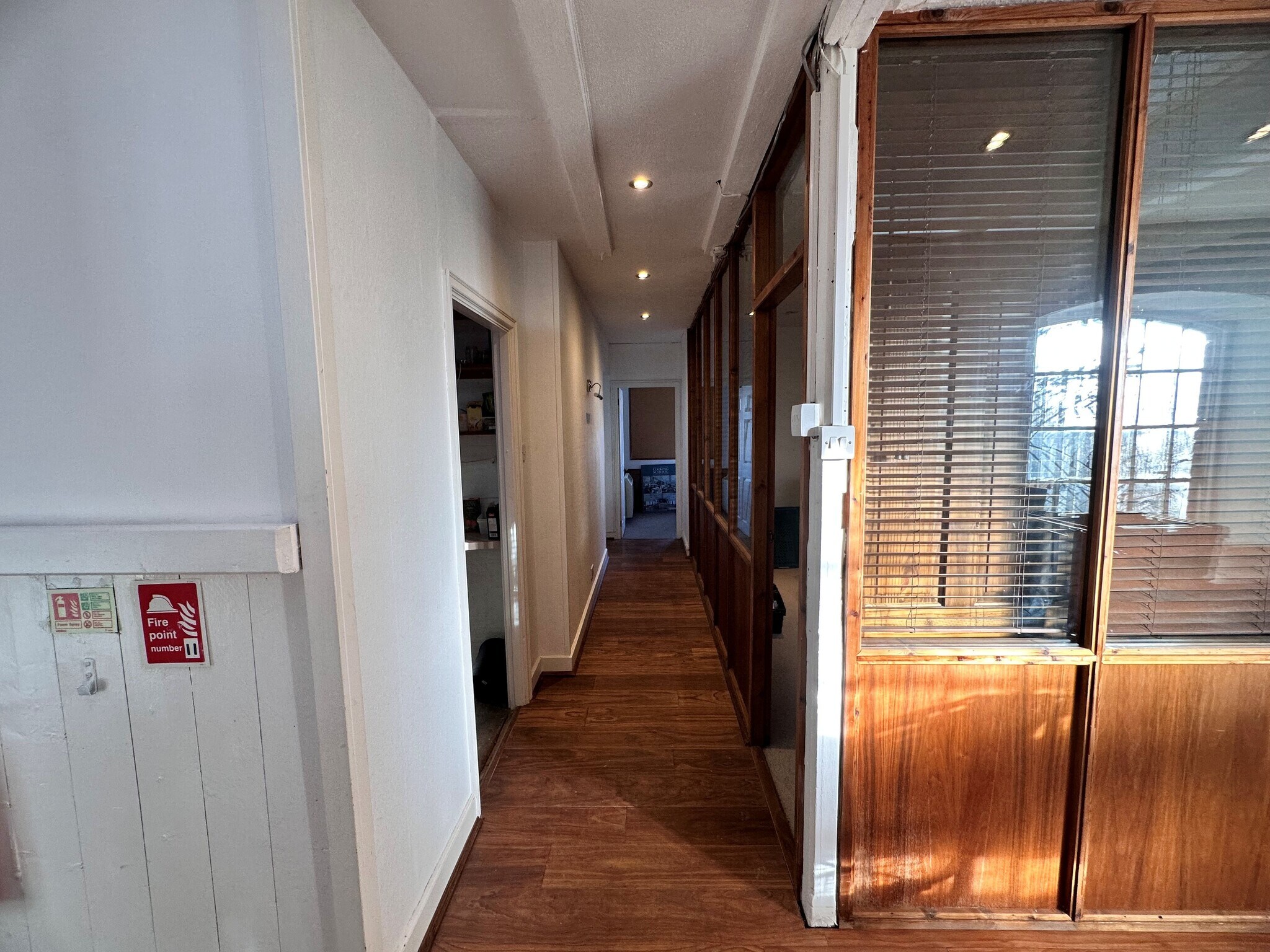 Beech Ave, Warminster to rent Building Photo- Image 1 of 10