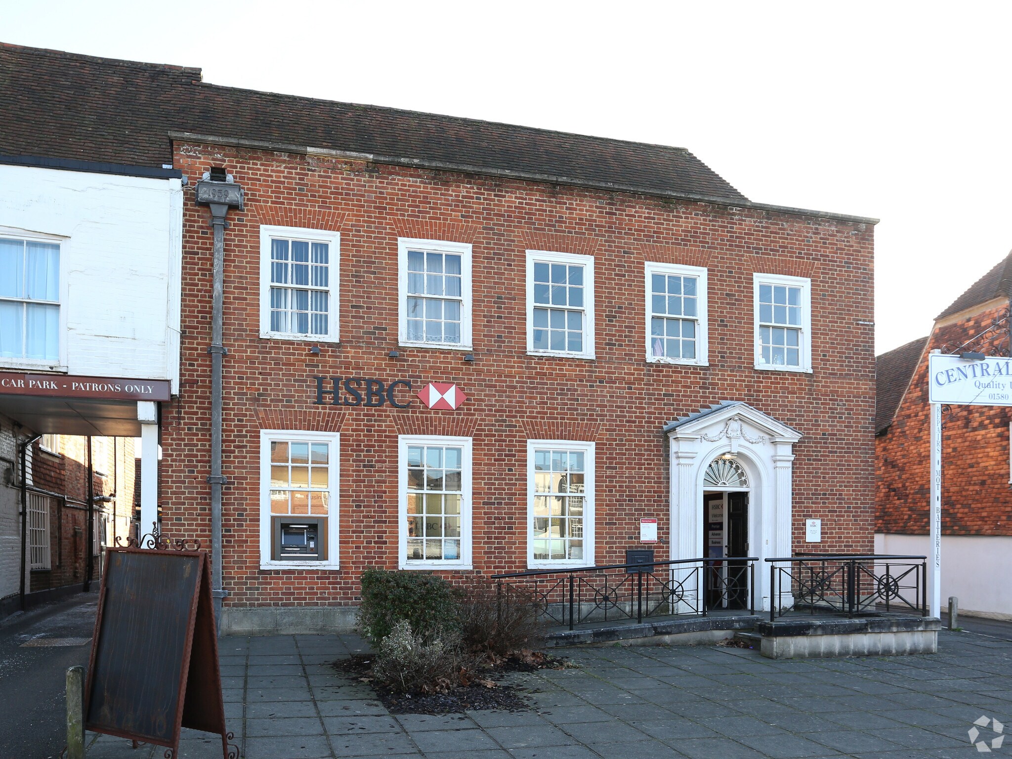 59 High St, Tenterden for sale Primary Photo- Image 1 of 1