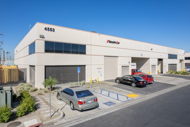 More details for 4553-4557 Firestone Blvd, South Gate, CA - Industrial to Rent