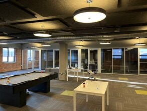 151 N 8th St, Lincoln, NE to rent Interior Photo- Image 1 of 6