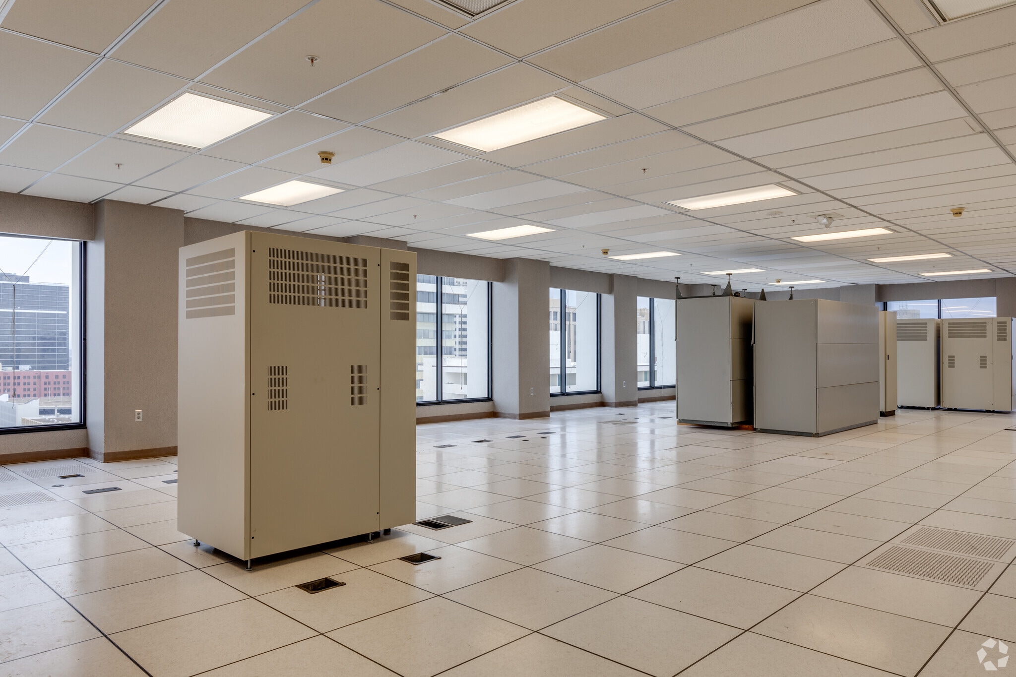 110 W 7th St S, Tulsa, OK to rent Interior Photo- Image 1 of 3