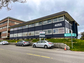 4055 W 21st Ave, Seattle, WA for rent Building Photo- Image 1 of 7