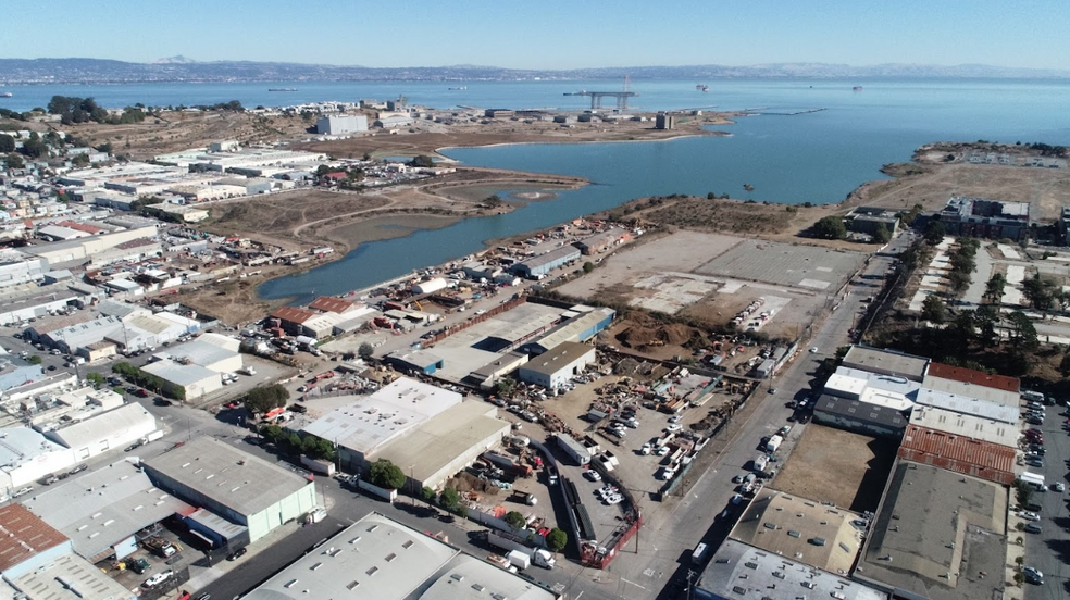 1300 Carroll Ave, San Francisco, CA for rent - Aerial - Image 3 of 6