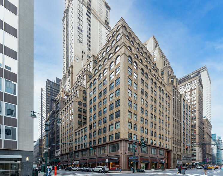 270 Madison Ave, New York, NY for rent - Primary Photo - Image 1 of 7