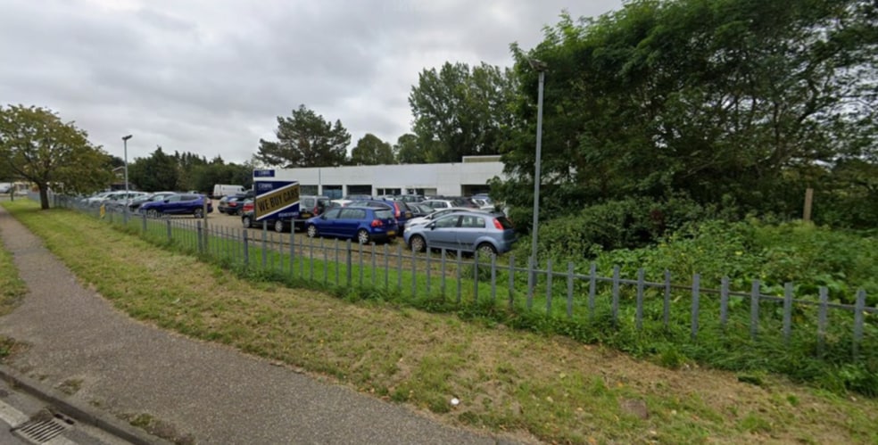 Delling Ln, Bosham for sale - Building Photo - Image 2 of 3