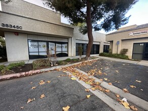 38345 30th St E, Palmdale, CA for rent Building Photo- Image 1 of 32