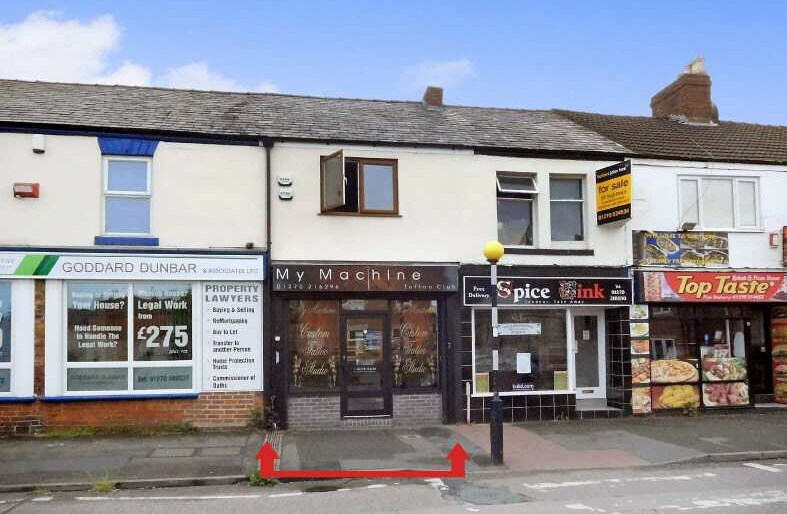 32 Hightown, Crewe for sale Primary Photo- Image 1 of 1