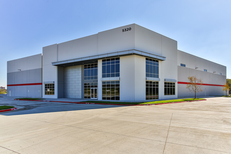 5310 W Airport Fwy, Irving, TX for rent - Building Photo - Image 1 of 10