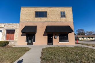 9300 W Ogden Ave, Brookfield, IL for rent Building Photo- Image 1 of 25