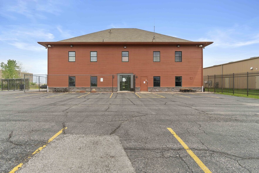 8438 Indiana St, Merrillville, IN for sale - Building Photo - Image 1 of 1