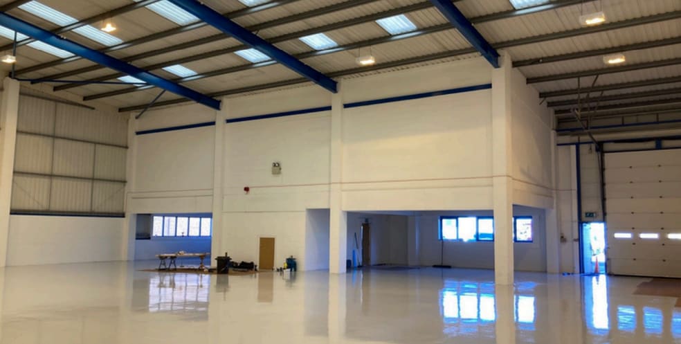 Travellers Ln, North Mymms to rent - Interior Photo - Image 2 of 2