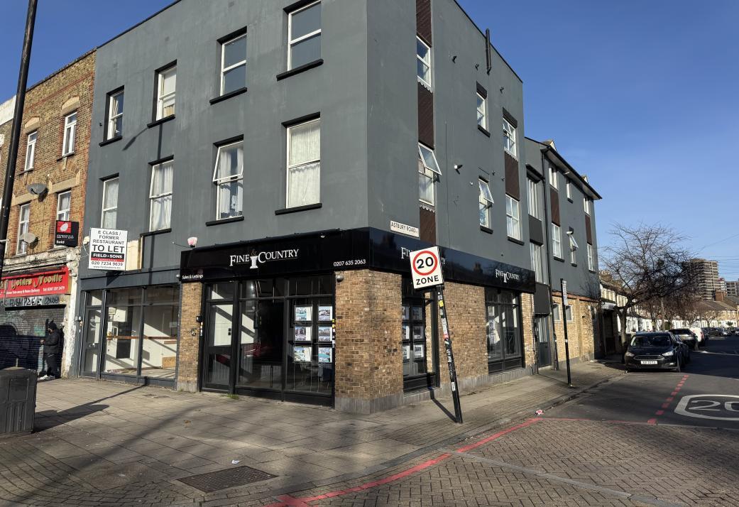 179-181 Queens Rd, London to rent Primary Photo- Image 1 of 2