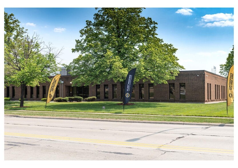 6363 W 73rd St, Bedford Park, IL for sale - Building Photo - Image 2 of 65