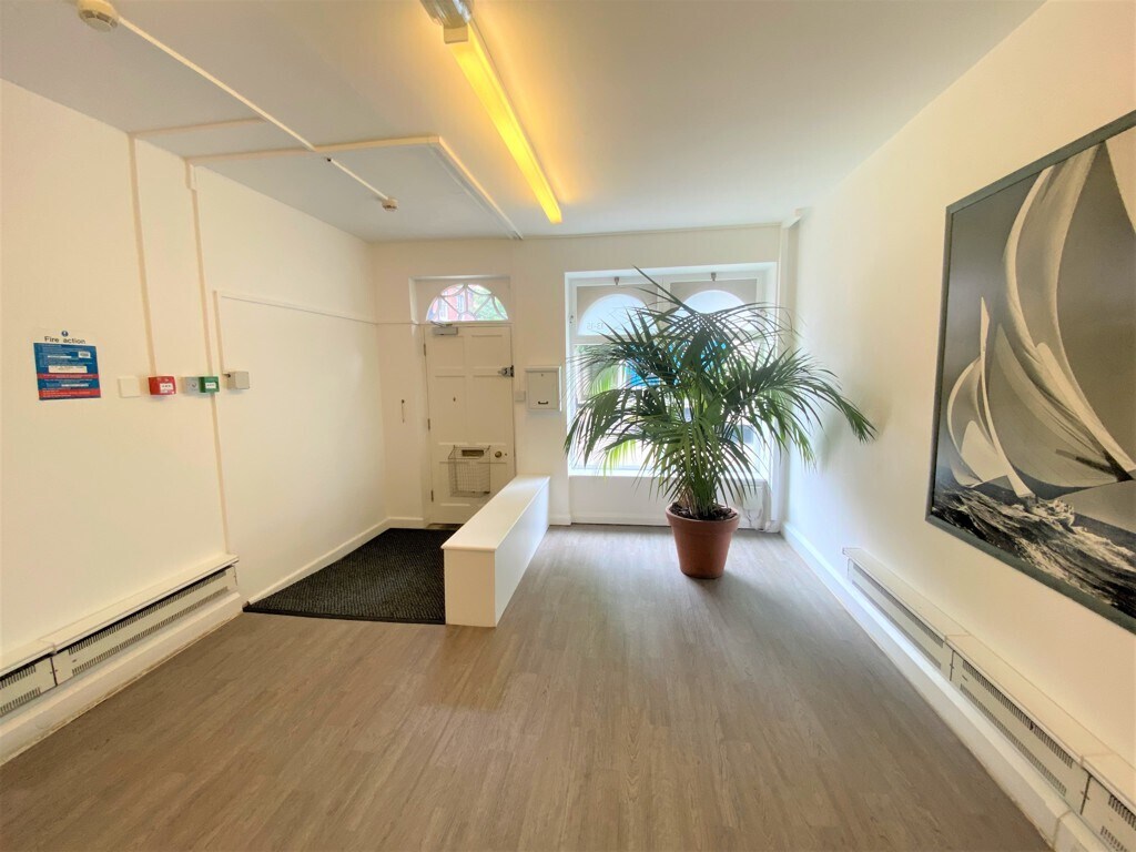 13-15 St George's St, Norwich to rent Interior Photo- Image 1 of 4