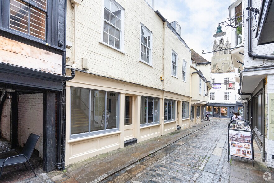 44 Burgate, Canterbury to rent - Building Photo - Image 2 of 2