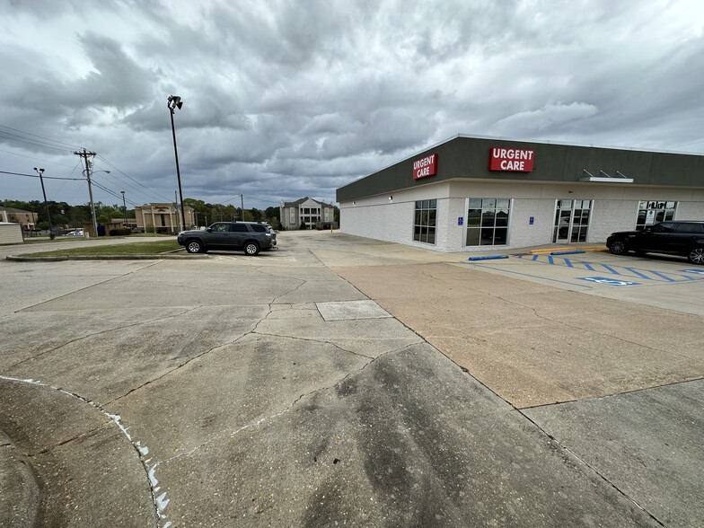 1212 Highway 231 S, Troy, AL for rent - Primary Photo - Image 1 of 39