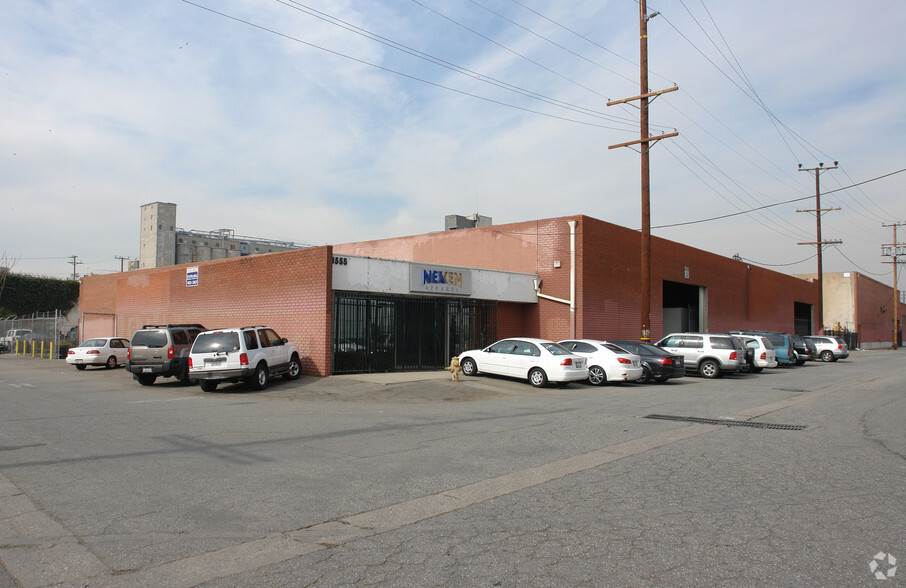 1555 Los Palos St, Los Angeles, CA for sale - Building Photo - Image 1 of 6