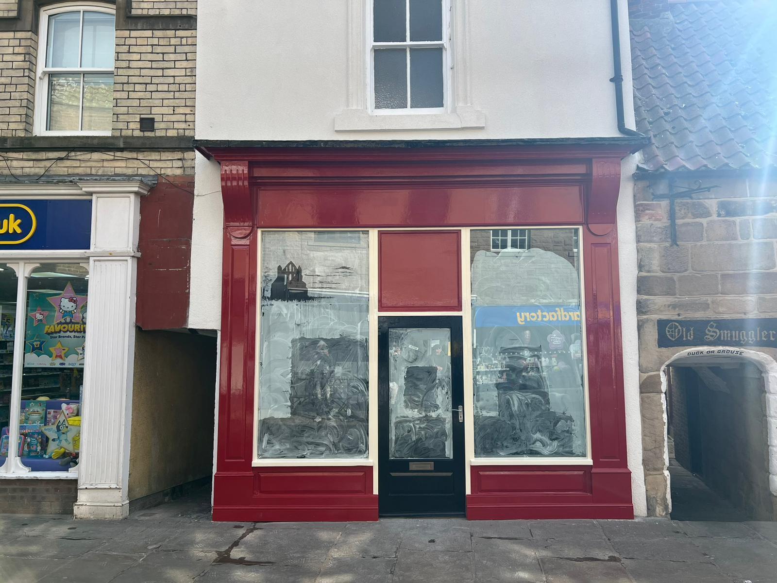 28 Baxtergate, Whitby to rent Building Photo- Image 1 of 2