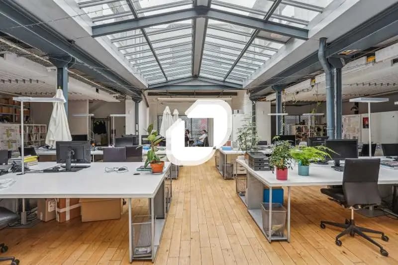 16 Bis Rue Francois Arago, Montreuil to rent Building Photo- Image 1 of 7