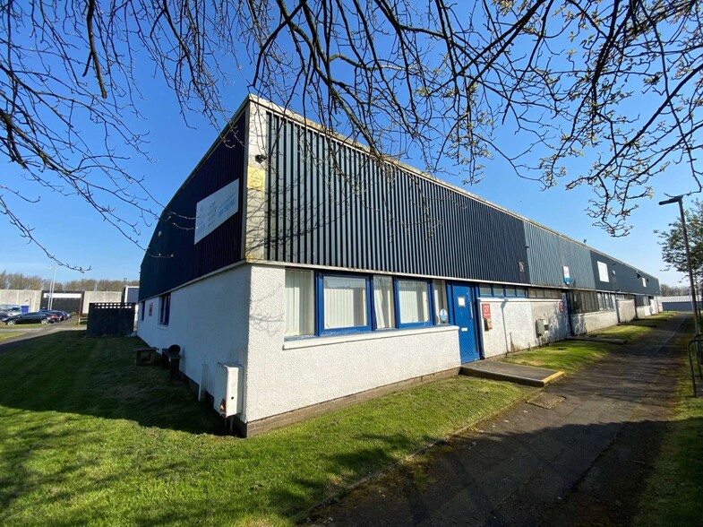 27-37 Tollpark Pl, Cumbernauld for sale - Building Photo - Image 1 of 1