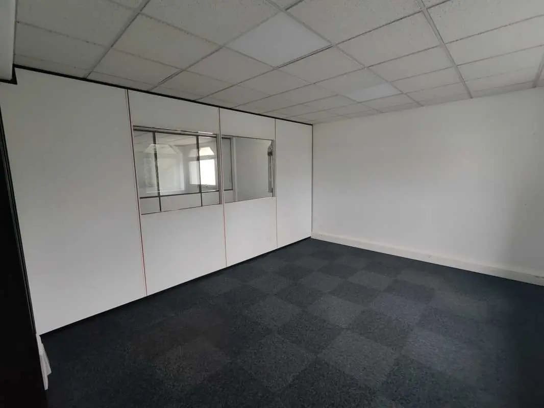 5 Rue Guy Moquet, Orsay to rent Interior Photo- Image 1 of 7