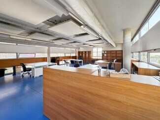 More details for 26 Avenue Andre Roussin, Marseille - Office to Rent