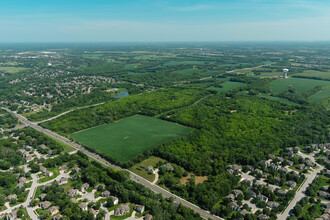 South Lee's Summit portfolio of 4 properties for sale on LoopNet.co.uk Primary Photo- Image 1 of 7