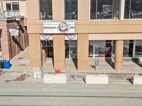 6677-6683 Delmar Blvd, University City, MO to rent Building Photo- Image 2 of 23