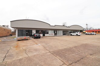 1217 N 18th St, Monroe, LA for rent Building Photo- Image 1 of 3