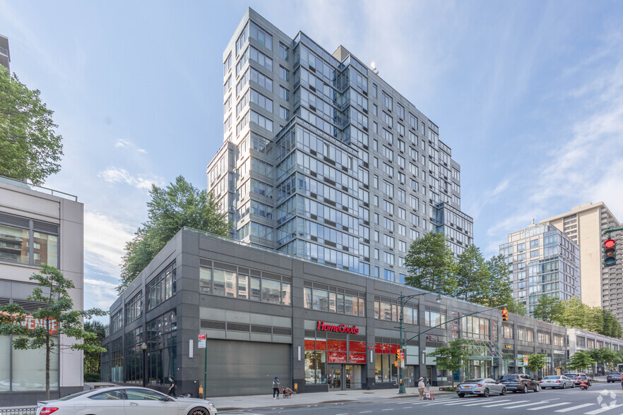 795 Columbus Ave, New York, NY for sale - Primary Photo - Image 1 of 1