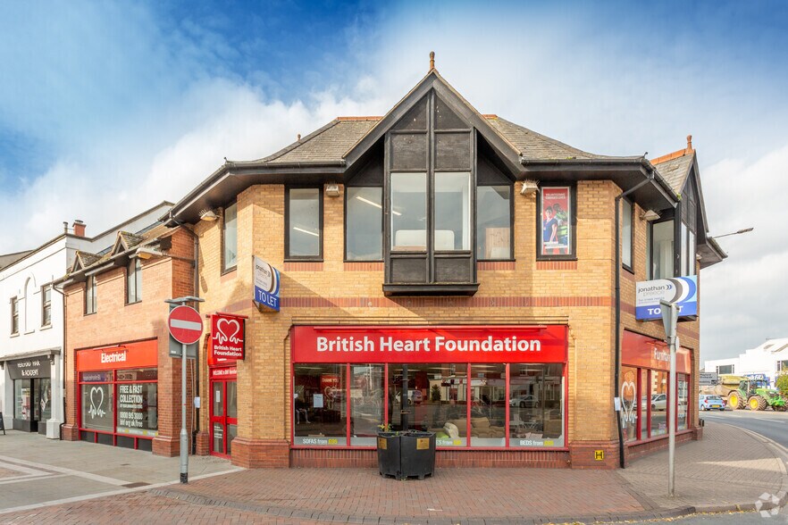 29-30 Commercial St, Hereford to rent - Primary Photo - Image 1 of 3