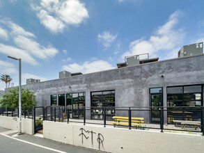 2984 Allesandro St, Los Angeles, CA for rent Building Photo- Image 1 of 15