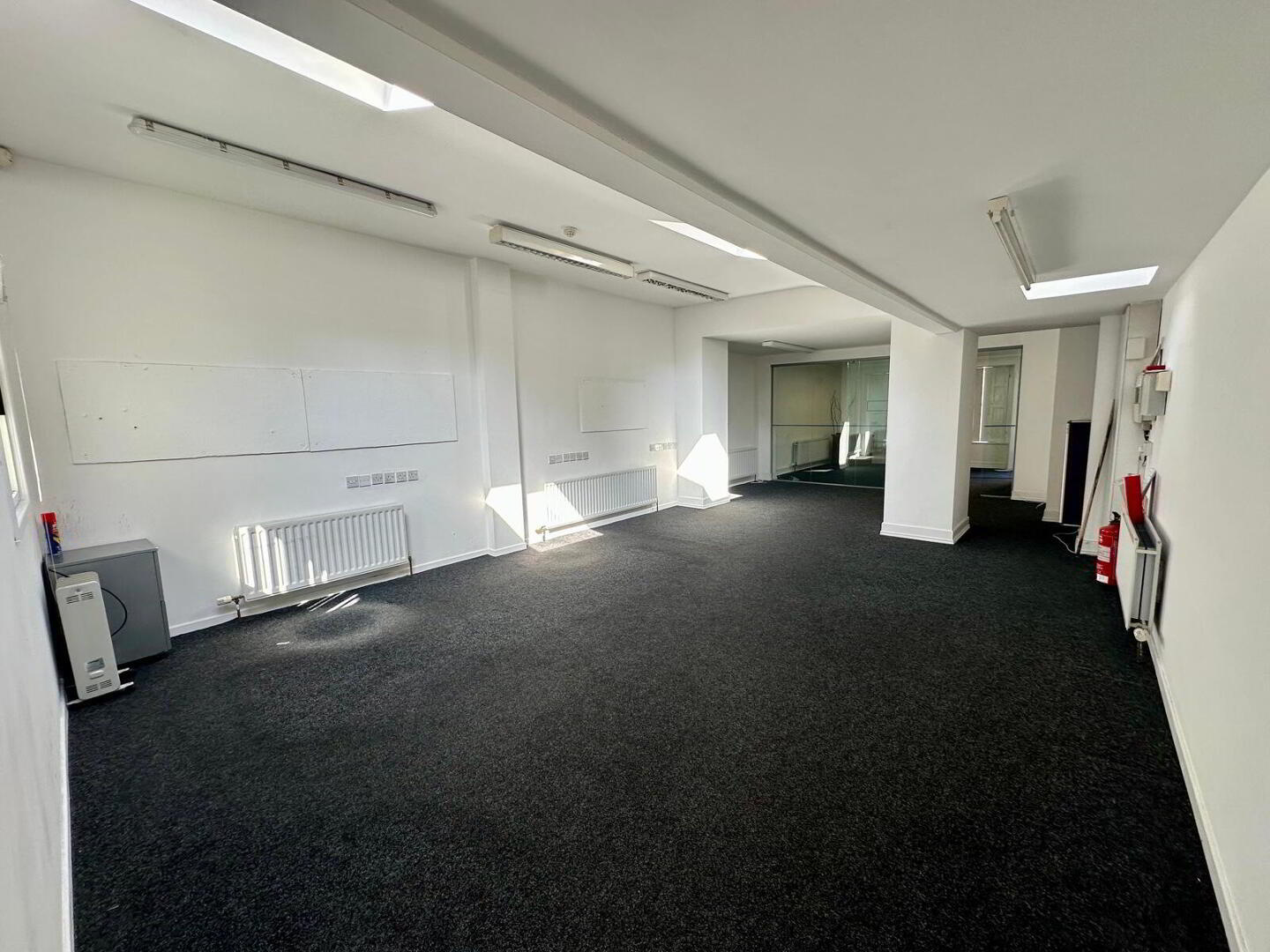23 College St, Armagh to rent Interior Photo- Image 1 of 2