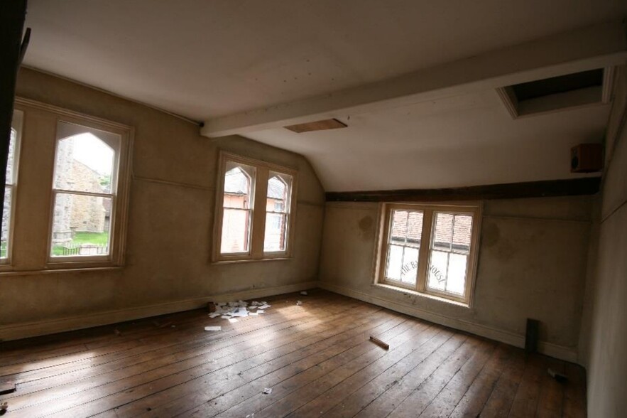 7-9 High St, Colchester for sale - Interior Photo - Image 3 of 4