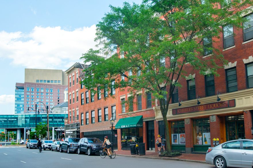 145-147 Charles St, Boston, MA for rent - Building Photo - Image 1 of 8