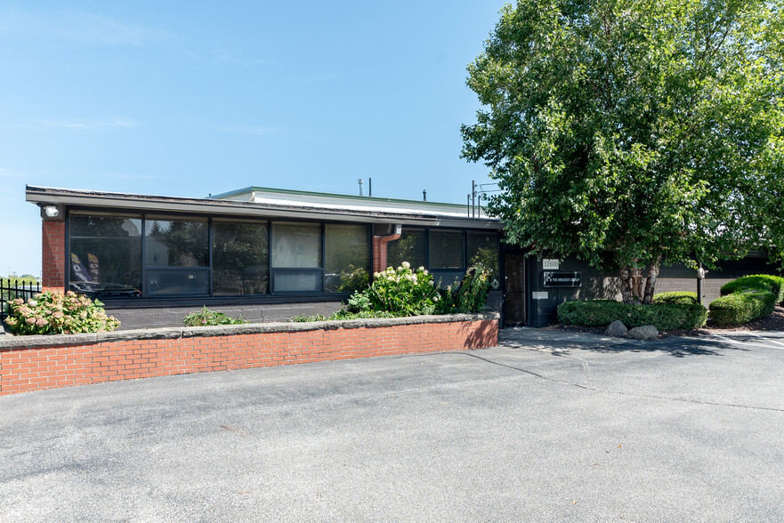 12600 Triskett Rd, Cleveland, OH for rent - Building Photo - Image 1 of 17