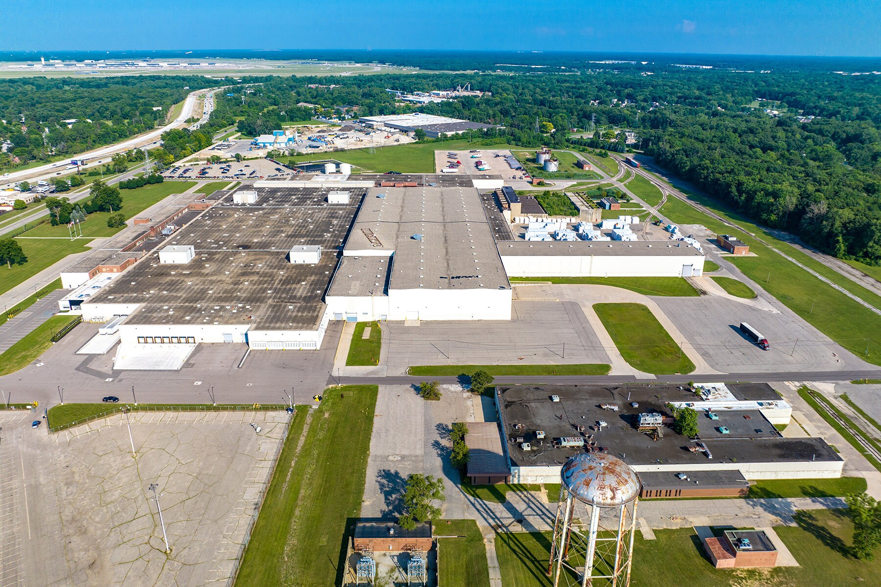 38481 W Huron River Dr, Romulus, MI to rent Building Photo- Image 1 of 5