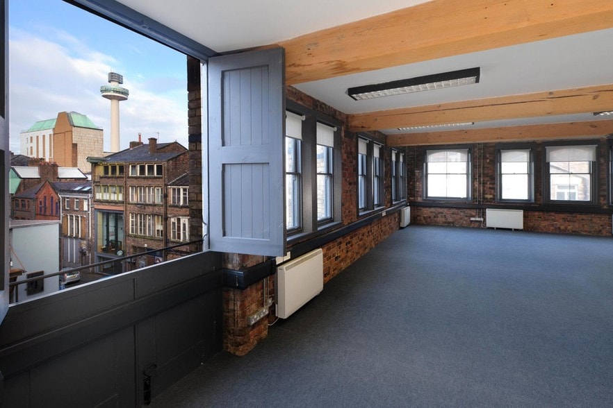 39 Fleet St, Liverpool to rent - Interior Photo - Image 2 of 15