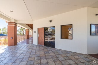 2055 W Hospital Dr, Tucson, AZ to rent Building Photo- Image 1 of 11