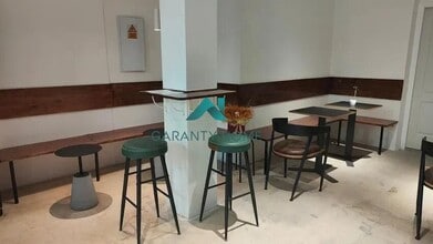 Retail in Madrid, Madrid to rent Interior Photo- Image 2 of 4