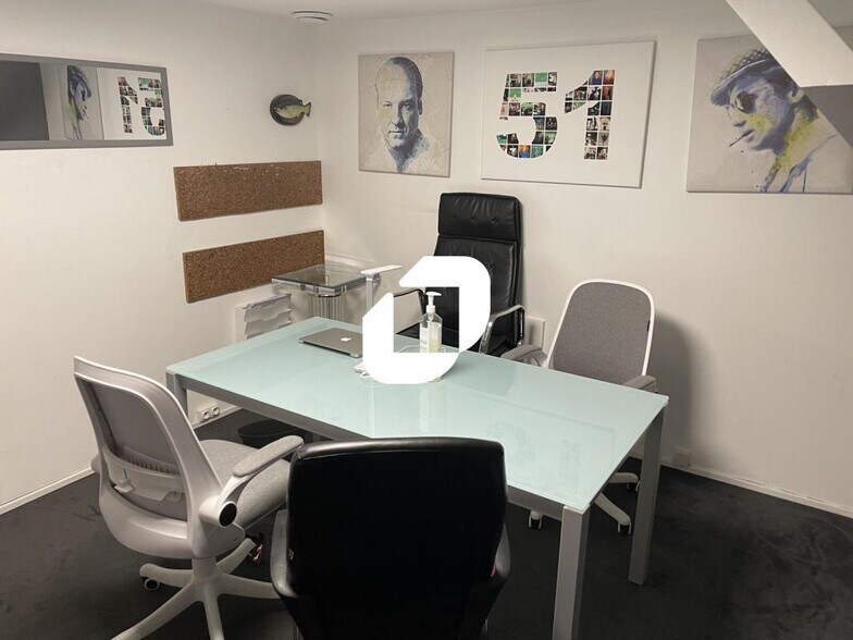 Office in Gentilly to rent - Interior Photo - Image 3 of 8