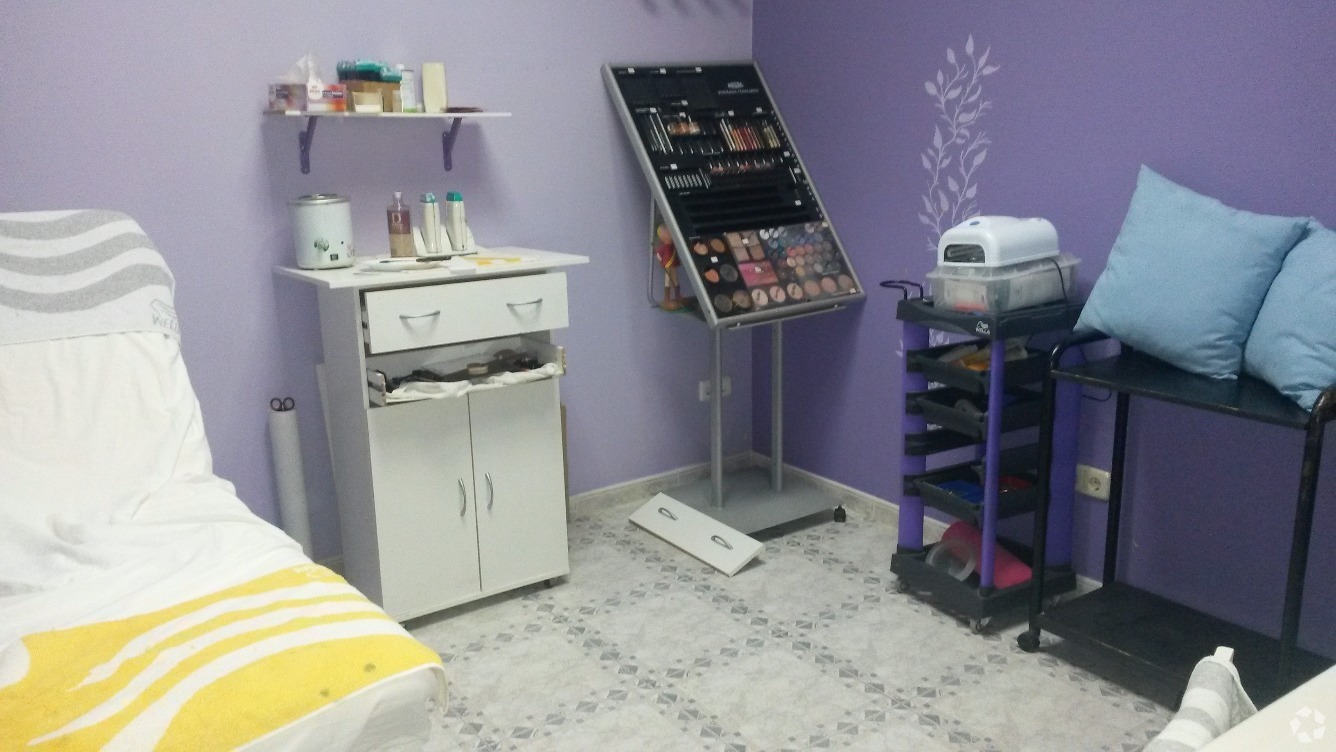 Retail in La Lastrilla, Segovia to rent Interior Photo- Image 1 of 2