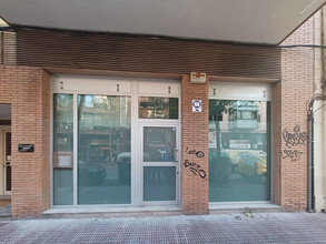 Office/Retail in L'hospitalet De Llobregat, BAR for rent Building Photo- Image 1 of 10