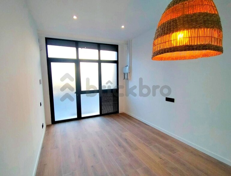 Build-to-Rent in Barcelona, Barcelona for sale - Interior Photo - Image 1 of 4