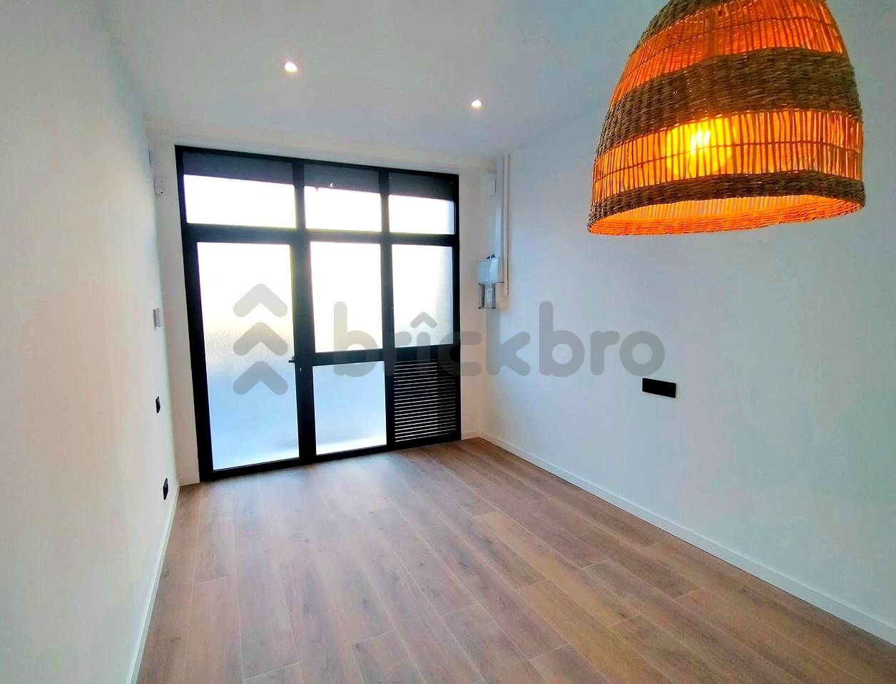 Build-to-Rent in Barcelona, Barcelona for sale Interior Photo- Image 1 of 5